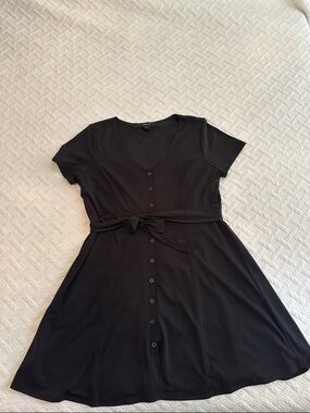 Forever 21 Black V-Neck Button-Front Mini Dress with Tie Belt